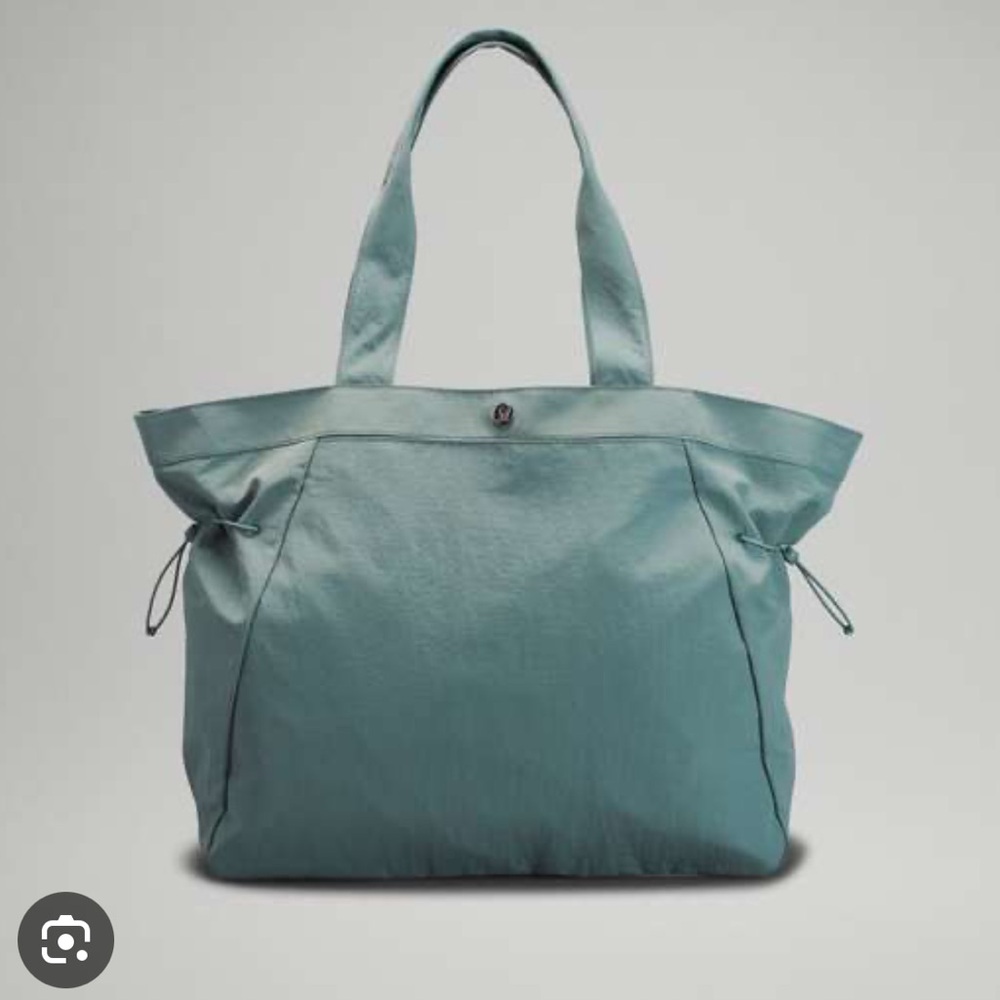 Lululemon side cinch tote bag
